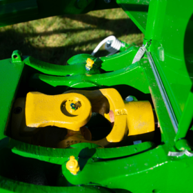 M6-770-PROPEL-TEDDER-Gallery-DRIVELINE-pivoting-points-1000x750-1